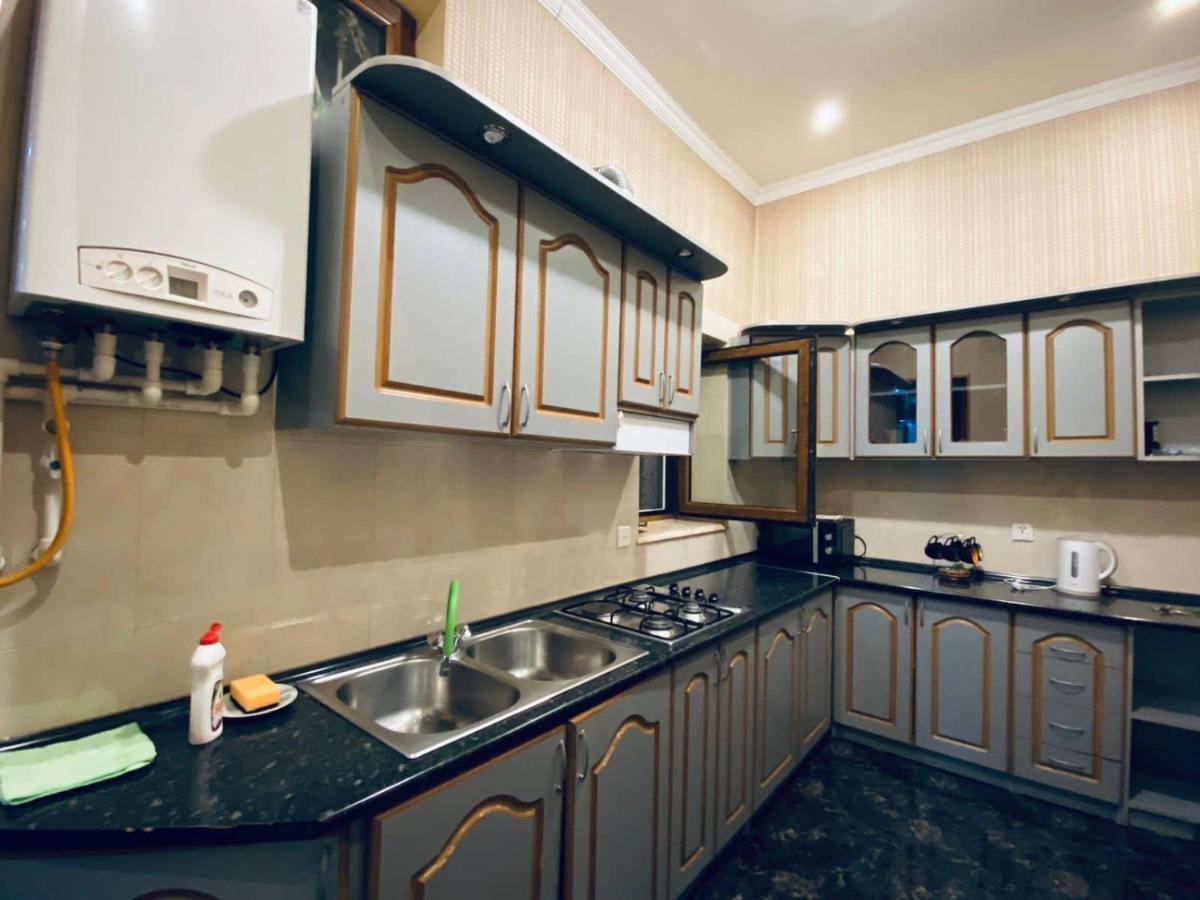 Barnaba Apartment Tiflis Exterior foto